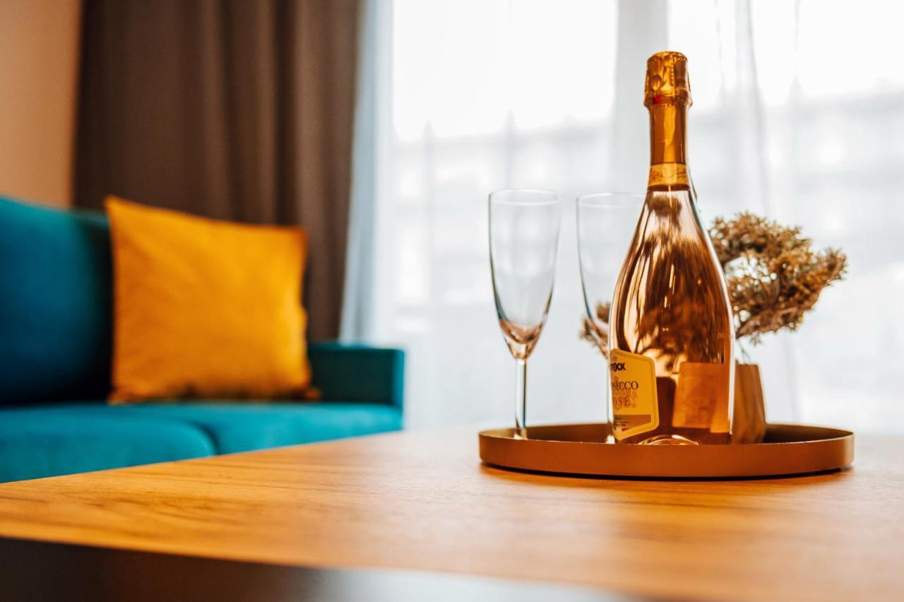 Apartament Turkusowy - Basen, Sauna, Klimatyzacja Dziwnów المظهر الخارجي الصورة